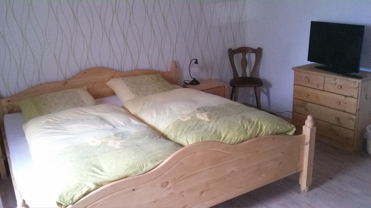 Landgasthof Schaenzer Voerde Buitenkant foto