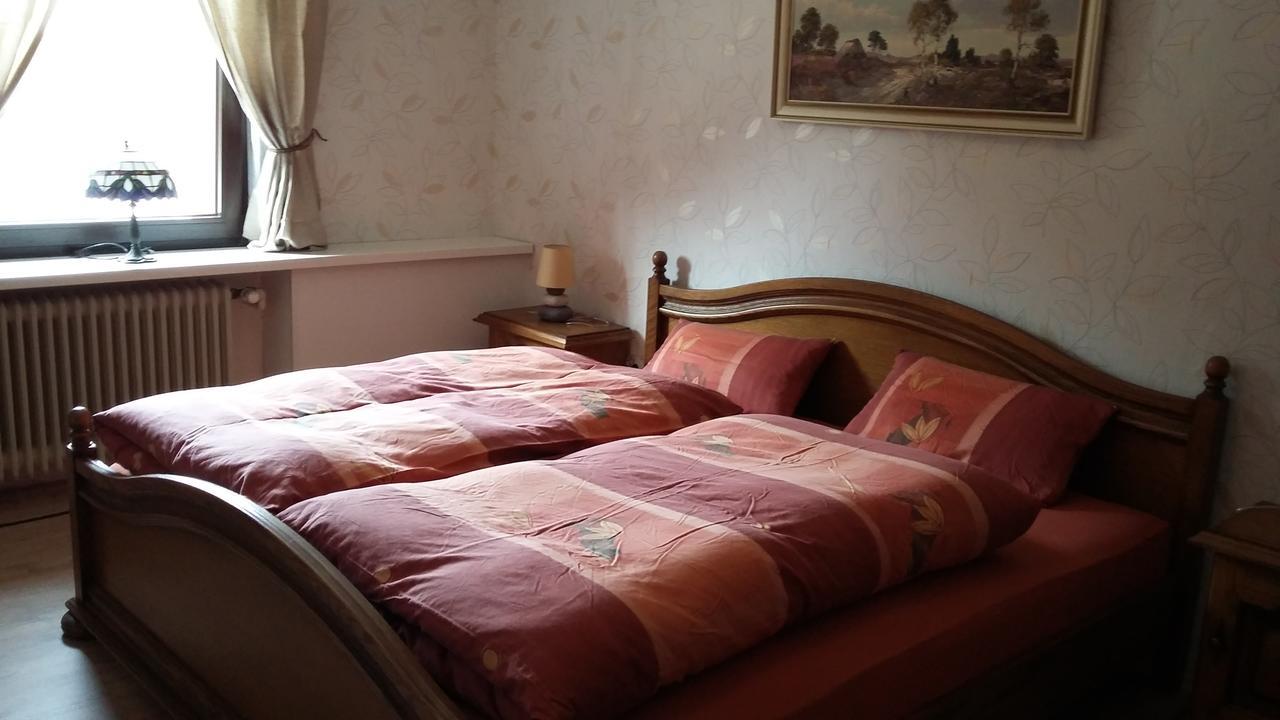 Landgasthof Schaenzer Voerde Buitenkant foto