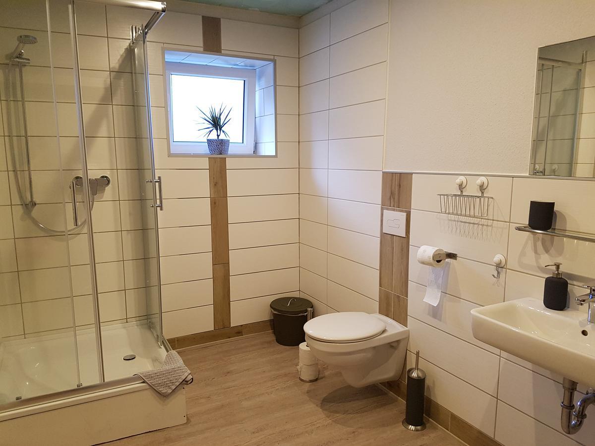Landgasthof Schaenzer Voerde Buitenkant foto