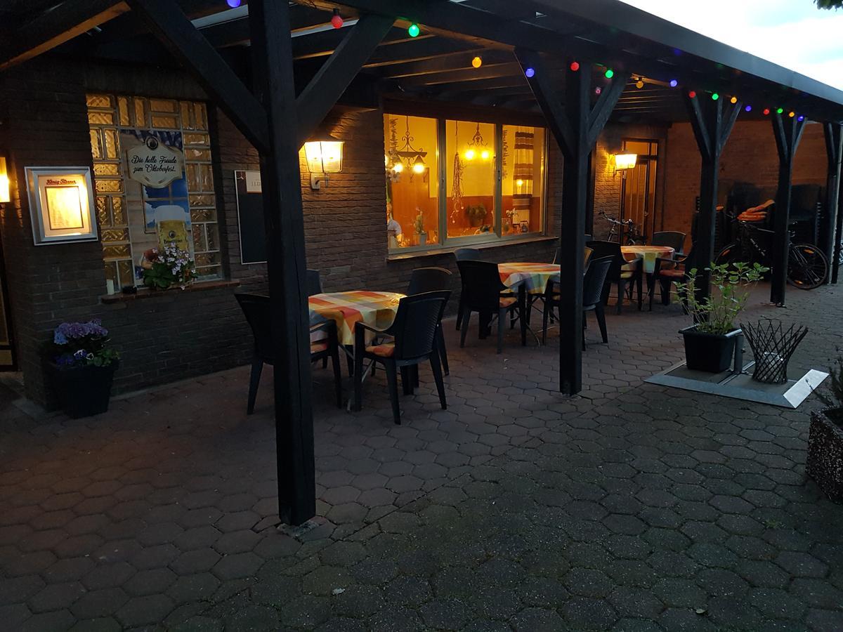 Landgasthof Schaenzer Voerde Buitenkant foto