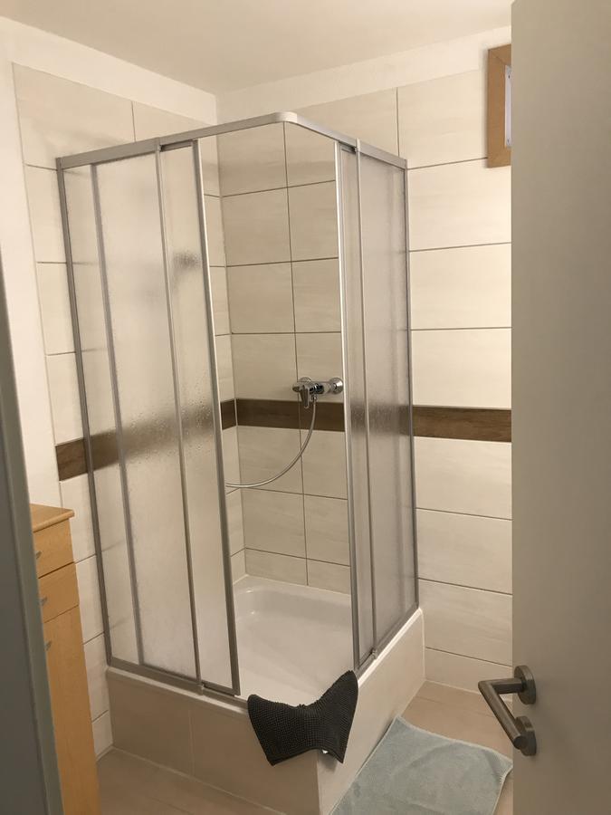 Landgasthof Schaenzer Voerde Buitenkant foto
